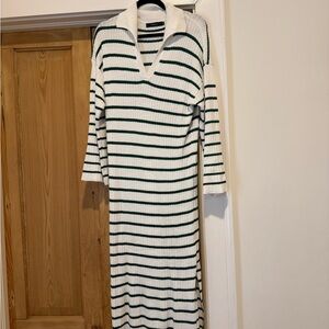 Chic Long Sleeve Striped Dress in Green and White